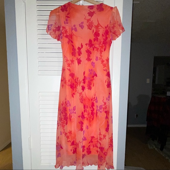 Believe… Dress A-Line Size 6 - Picture 6 of 6